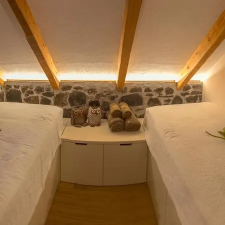 Palheiros Do Serrado By Real Vision Chalet Estreito Da Calheta