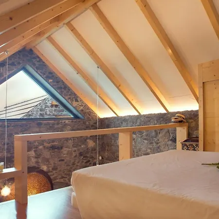 Palheiros Do Serrado By Real Vision * Estreito Da Calheta