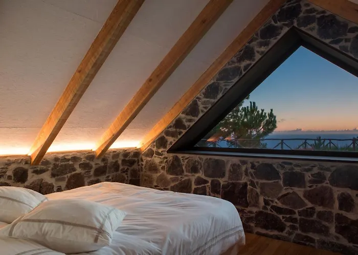 Palheiros Do Serrado By Real Vision Шале Estreito Da Calheta